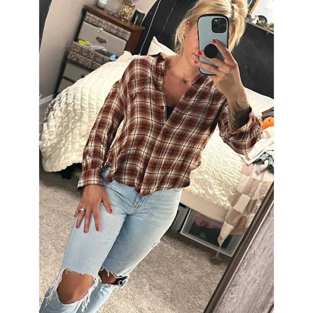 Beach lunch lounge flannel shirt